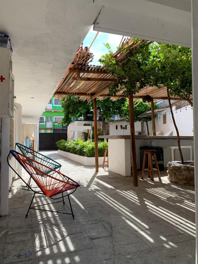 Hotel Casa Juanita Пуерто-Ескондідо Екстер'єр фото